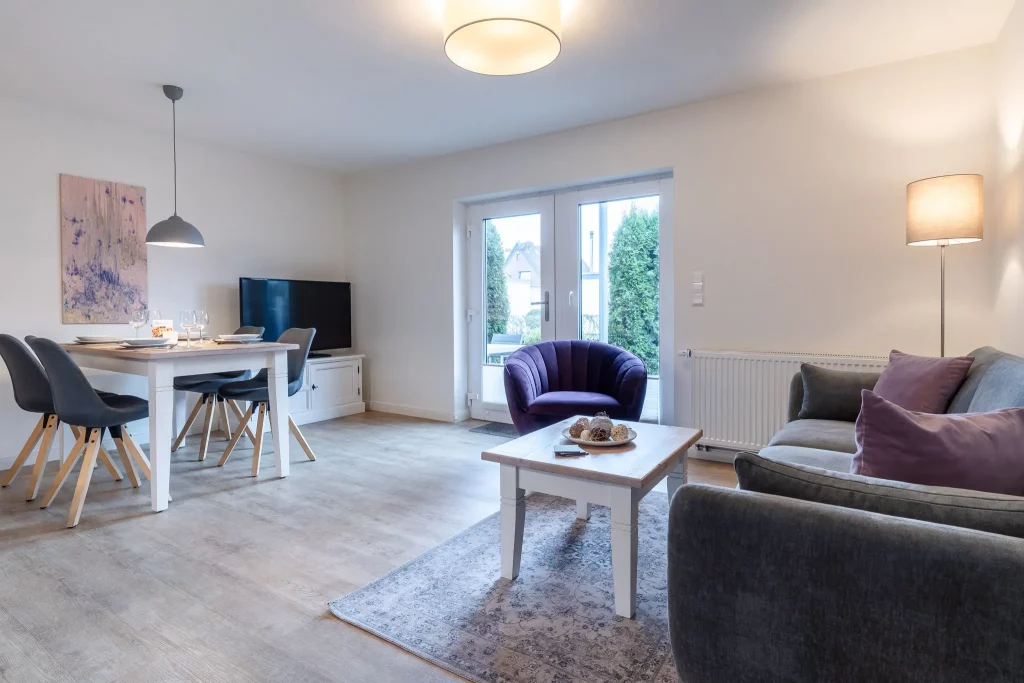 Strandhuus Grömitz Ferienwohung Große Kajüte 1 Wohnzimmer fotografiert von mobbys pics Bildnummer 107845