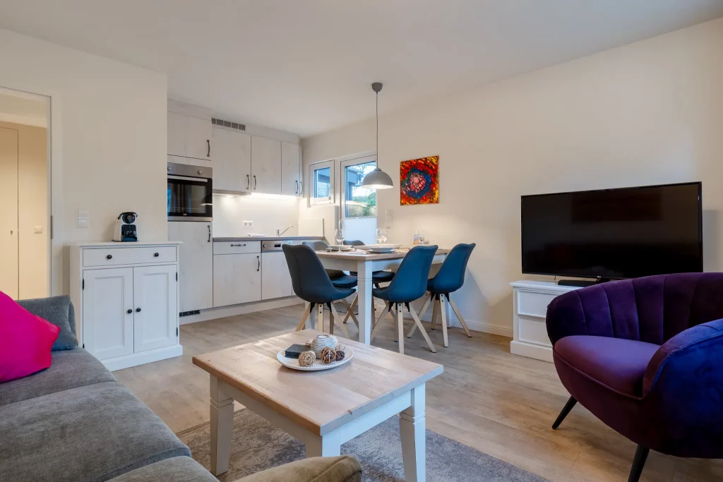 Strandhuus Grömitz Ferienwohung Suite Wohnzimmer fotografiert von mobbys pics Bildnummer 107741