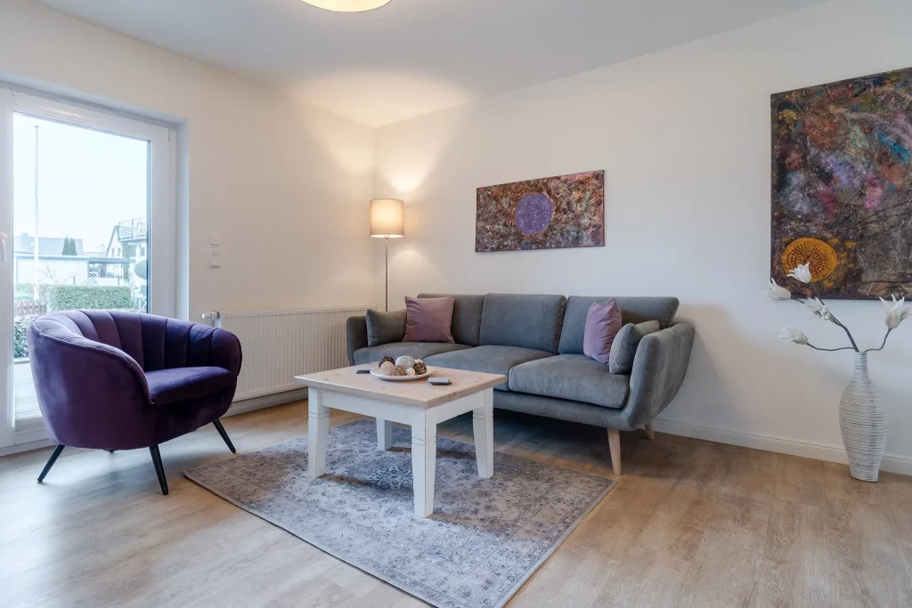 Strandhuus Grömitz Ferienwohnung Große Kajüte 1 Wohnzimmer fotografiert von mobbys pics Bildnummer 107842